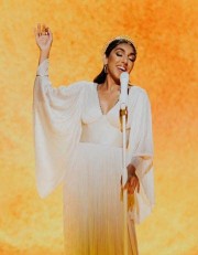 watch Rupi Kaur Live free online